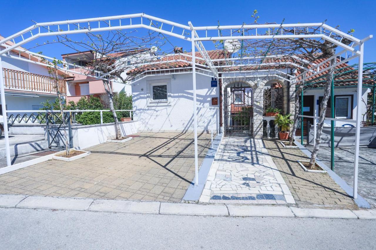 Apartment Ivica Пореч Экстерьер фото